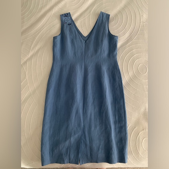 Blue floral embroidered midi dress (size 14) - Picture 2 of 5